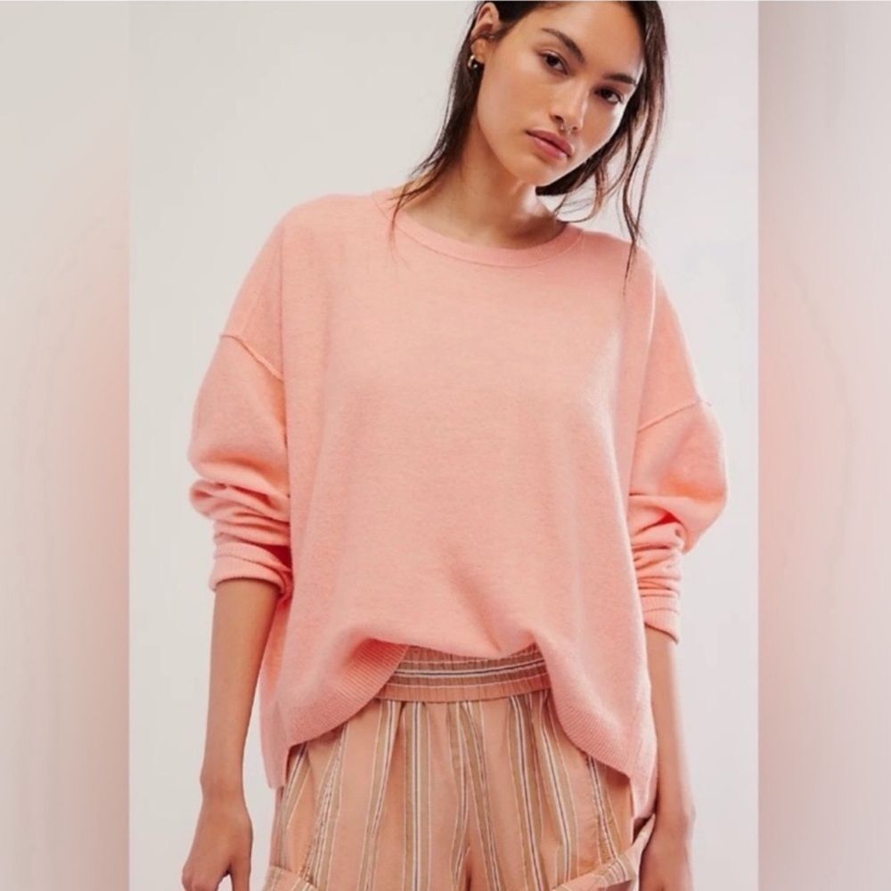 Free People Luna Pullover Sweater In Coral Pink Large
